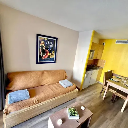 Apartment Jolie 2 Pieces A 100 M Des Plages